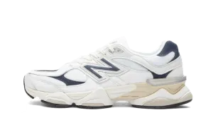 9060 White Navy