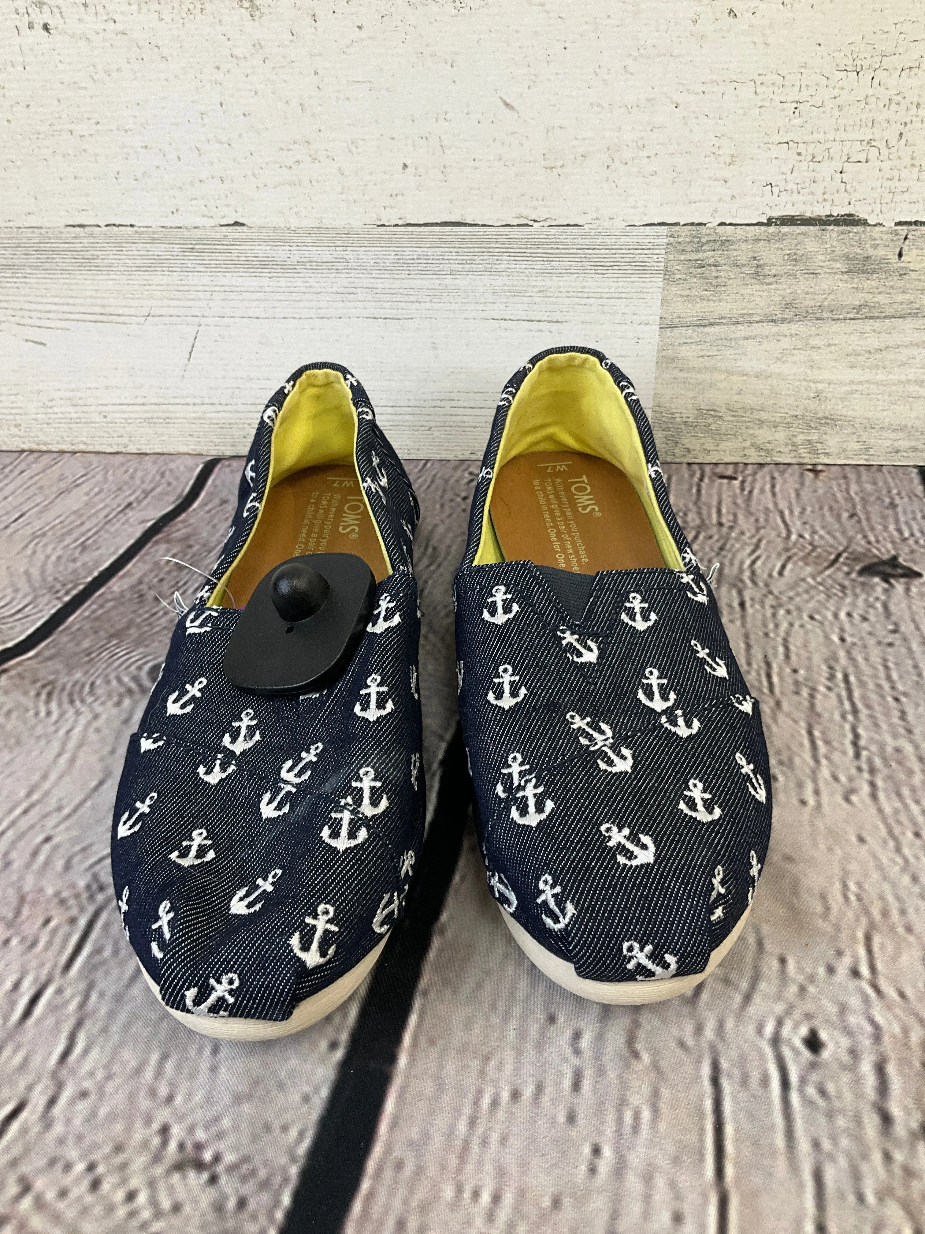 Blue Shoes Flats Toms, Size 7 toms