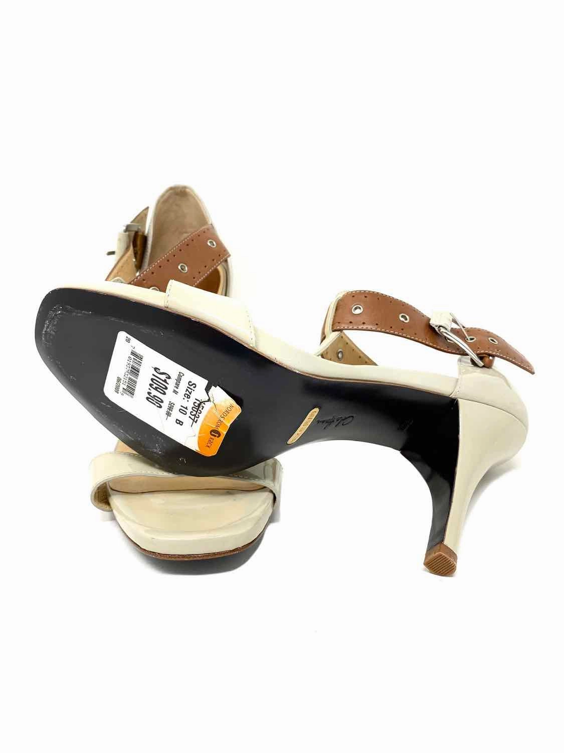 Cole Haan Women's Beige T-Strap Patent Leather Size 10 Sandals