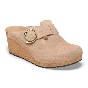 Fanny Ring Buckle Suede Wedge In Warm Sand