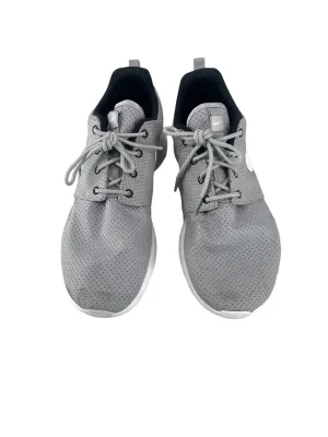 Grey Shoes Athletic Nike, Size 9.5 nike