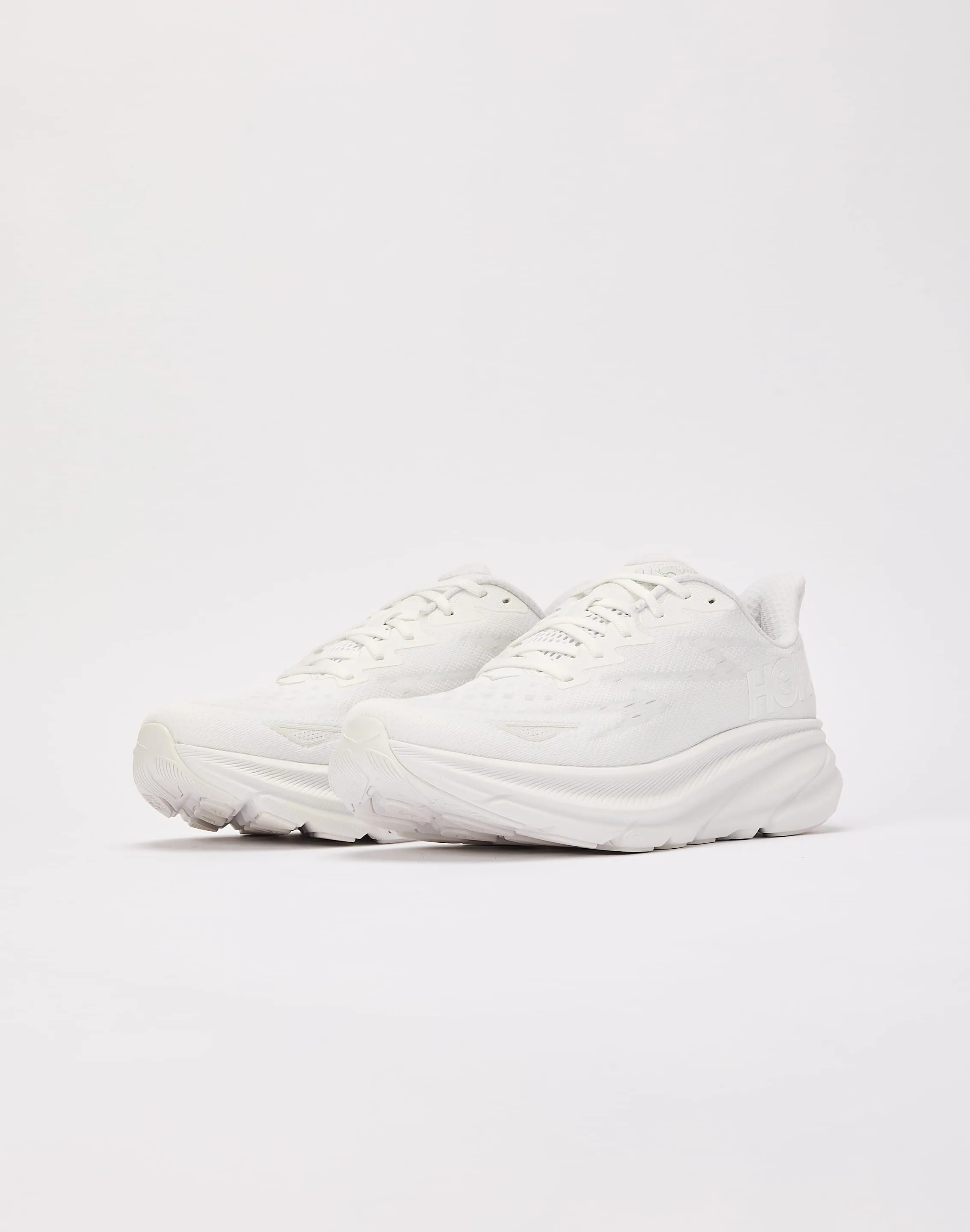 HOKA Clifton 9
