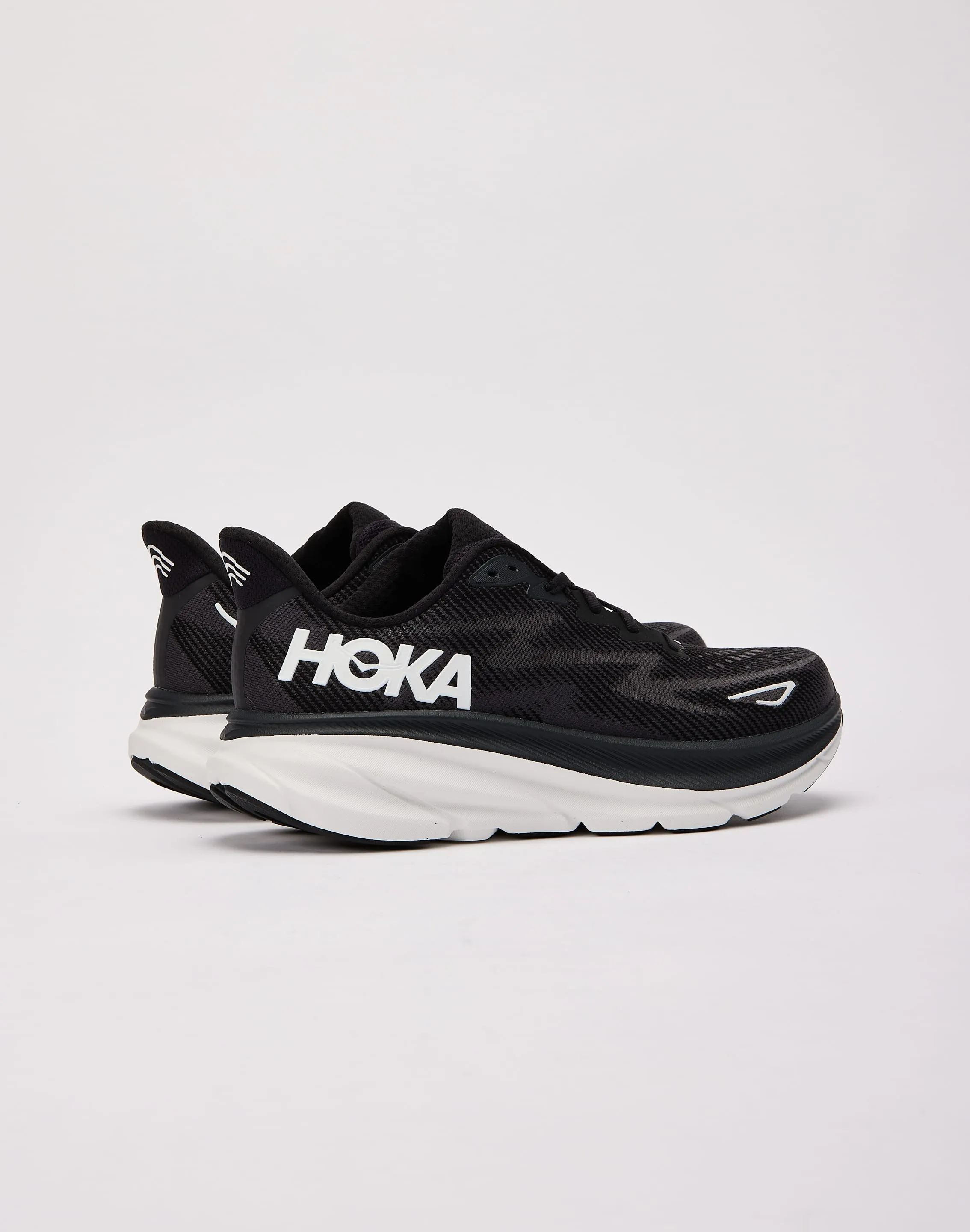 HOKA Clifton 9