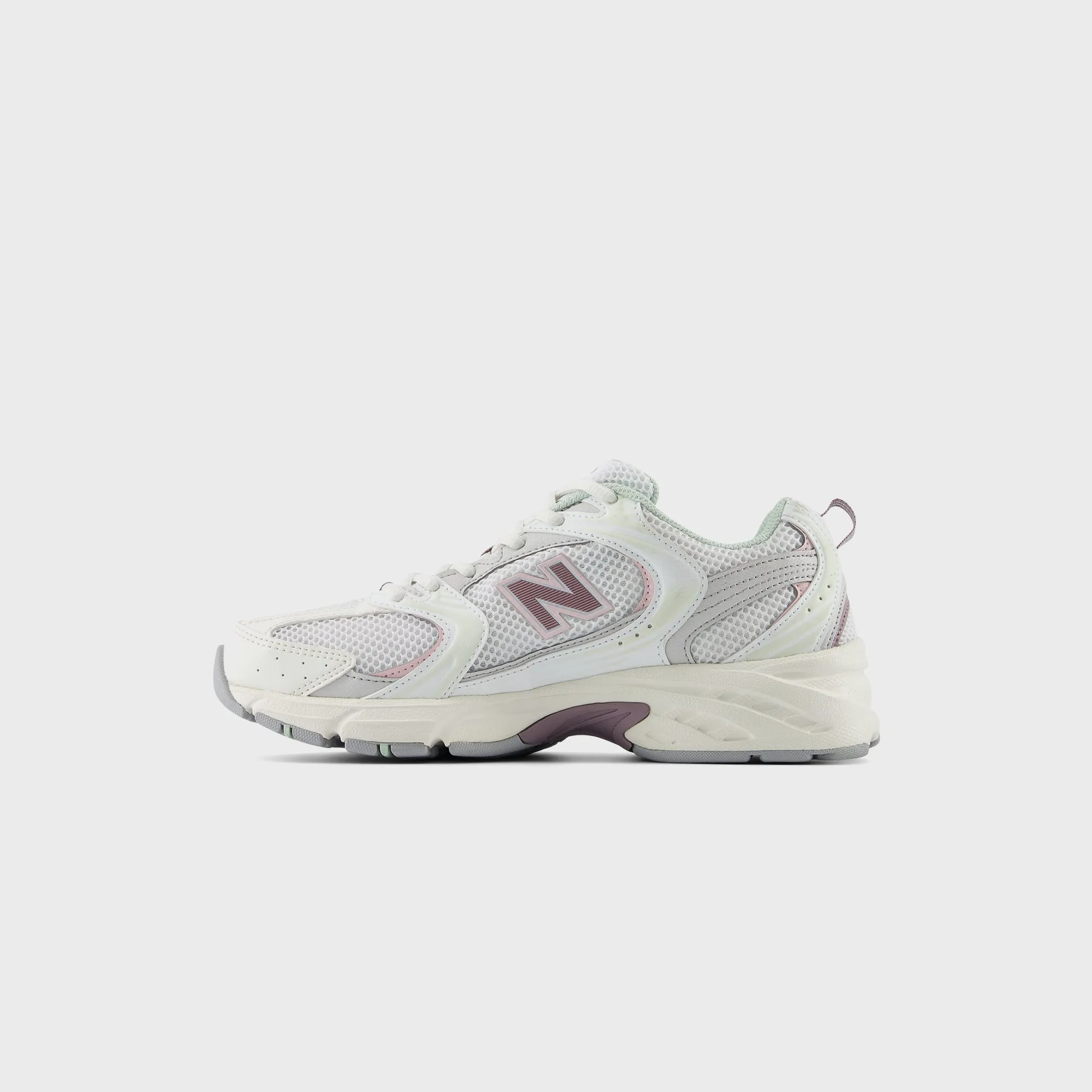 New Balance 530 - Sea Salt / Ice Wine / Rose Sugar