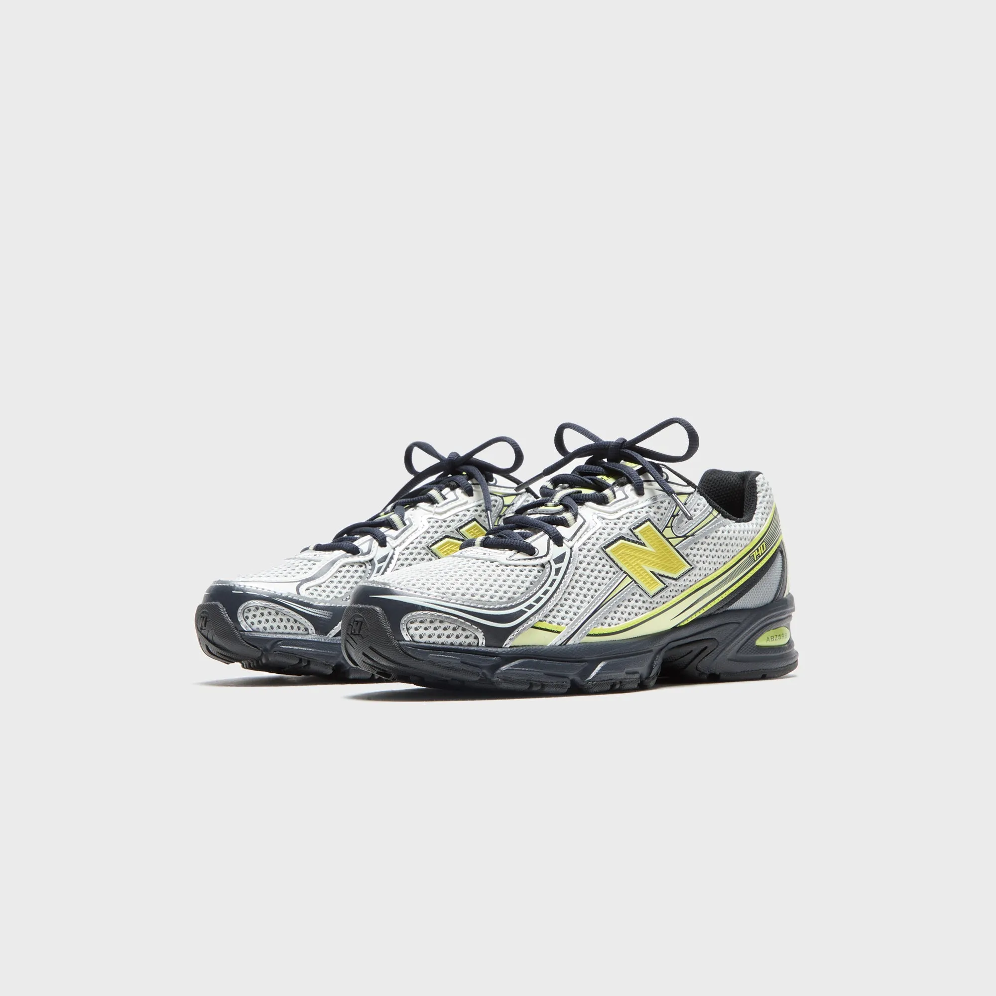New Balance 740 - Sea Salt / Phantom / Firefly