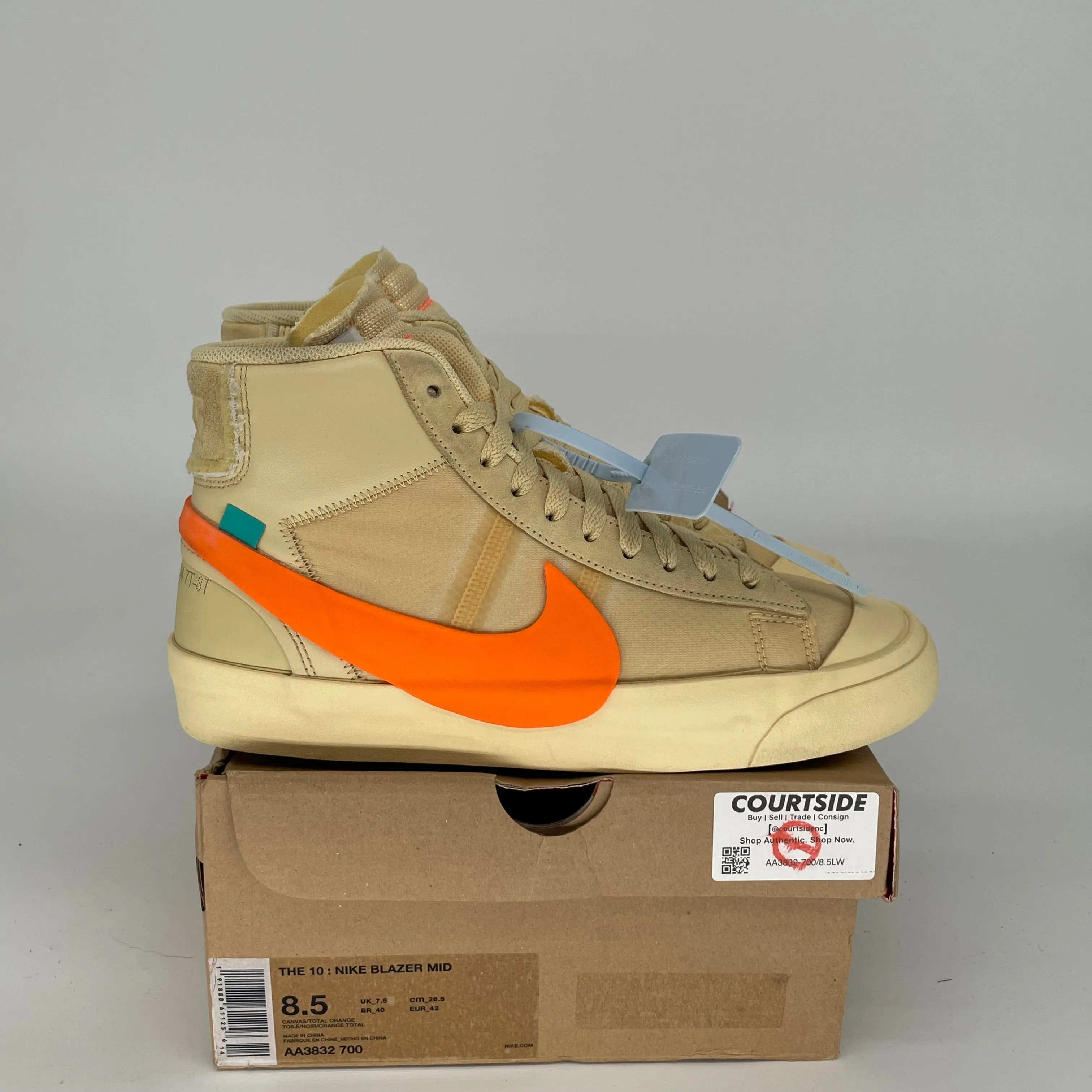 NIKE BLAZER MID OFF WHITE ALL HALLOWS EVE SIZE 8.5 AA3832-700