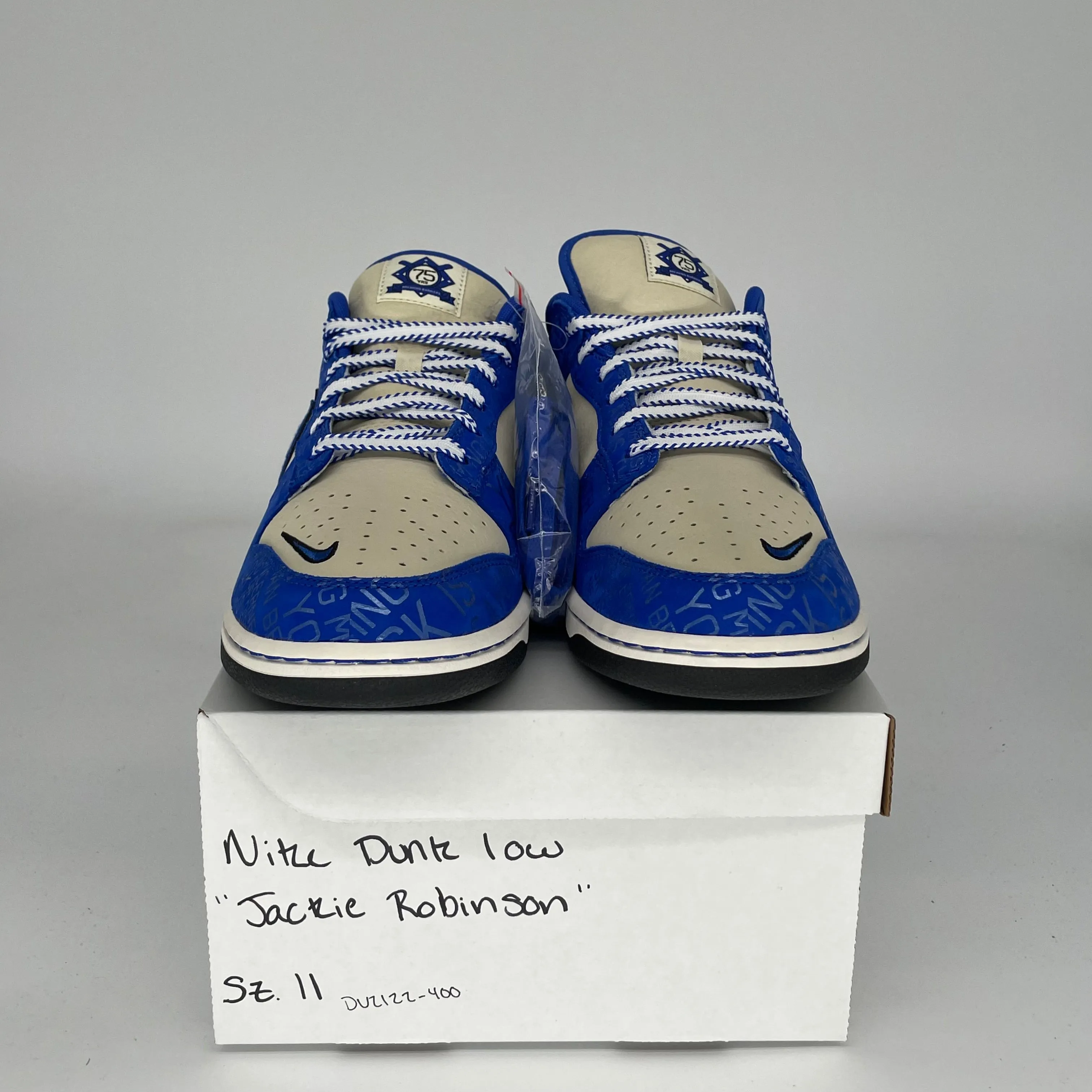 NIKE DUNK LOW JACKIE ROBINSON SIZE 11 DV2122-400