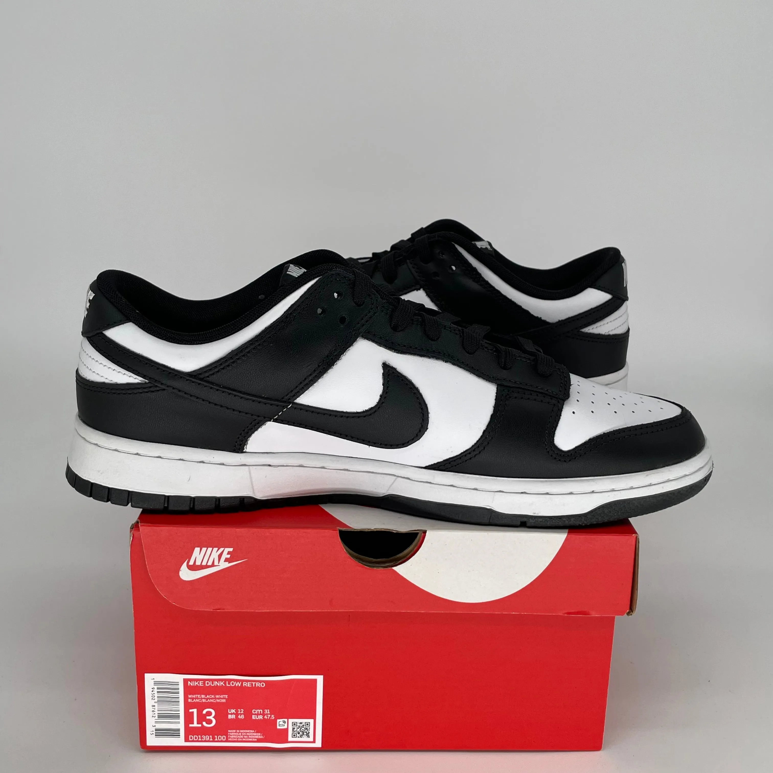 NIKE DUNK LOW PANDA SIZE 13 DD1391-100