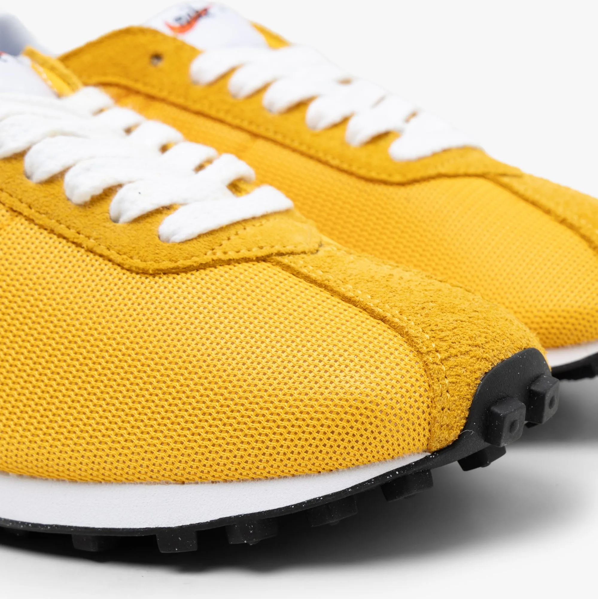 Nike Footwear Nike LD-1000 SP University Gold / Safety Orange
