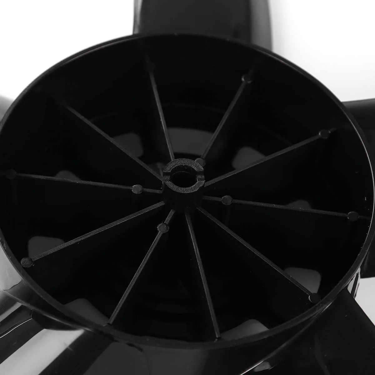 Plastic Fan Blade 5 Leaves Household Standing Pedestal Fan Table Fanner Replacement Part with Nut Cover for 20 Inch Black One Size