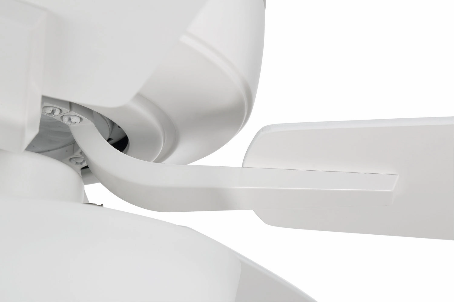 Pro Plus 211 52" Ceiling Fan in White