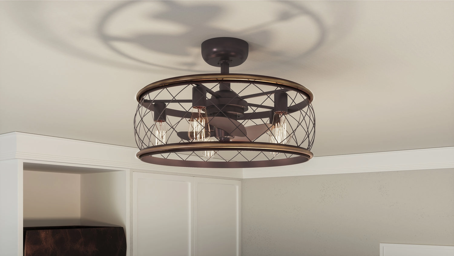Quoizel Five Light Fandelier