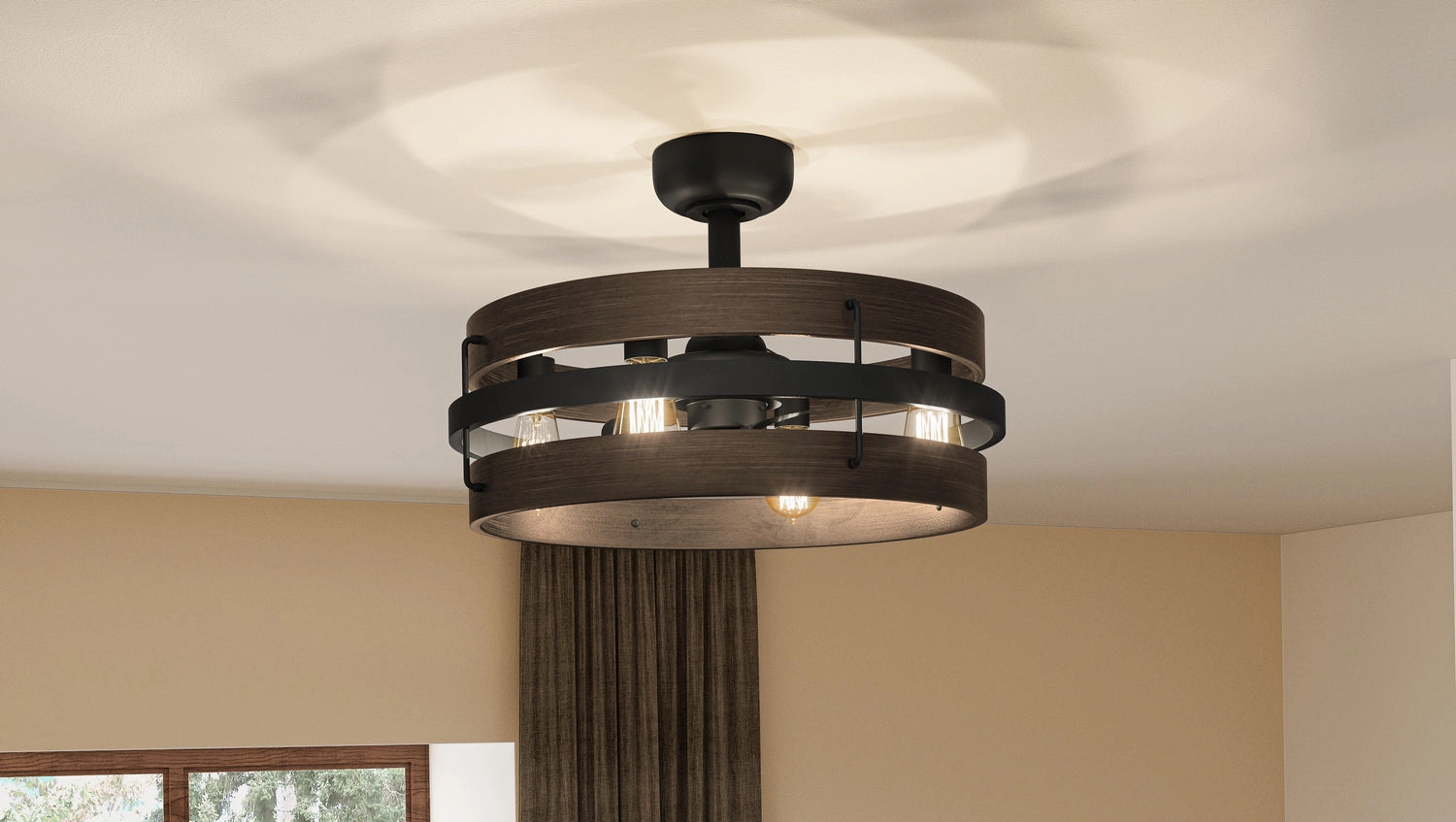 Quoizel Four Light Fandelier