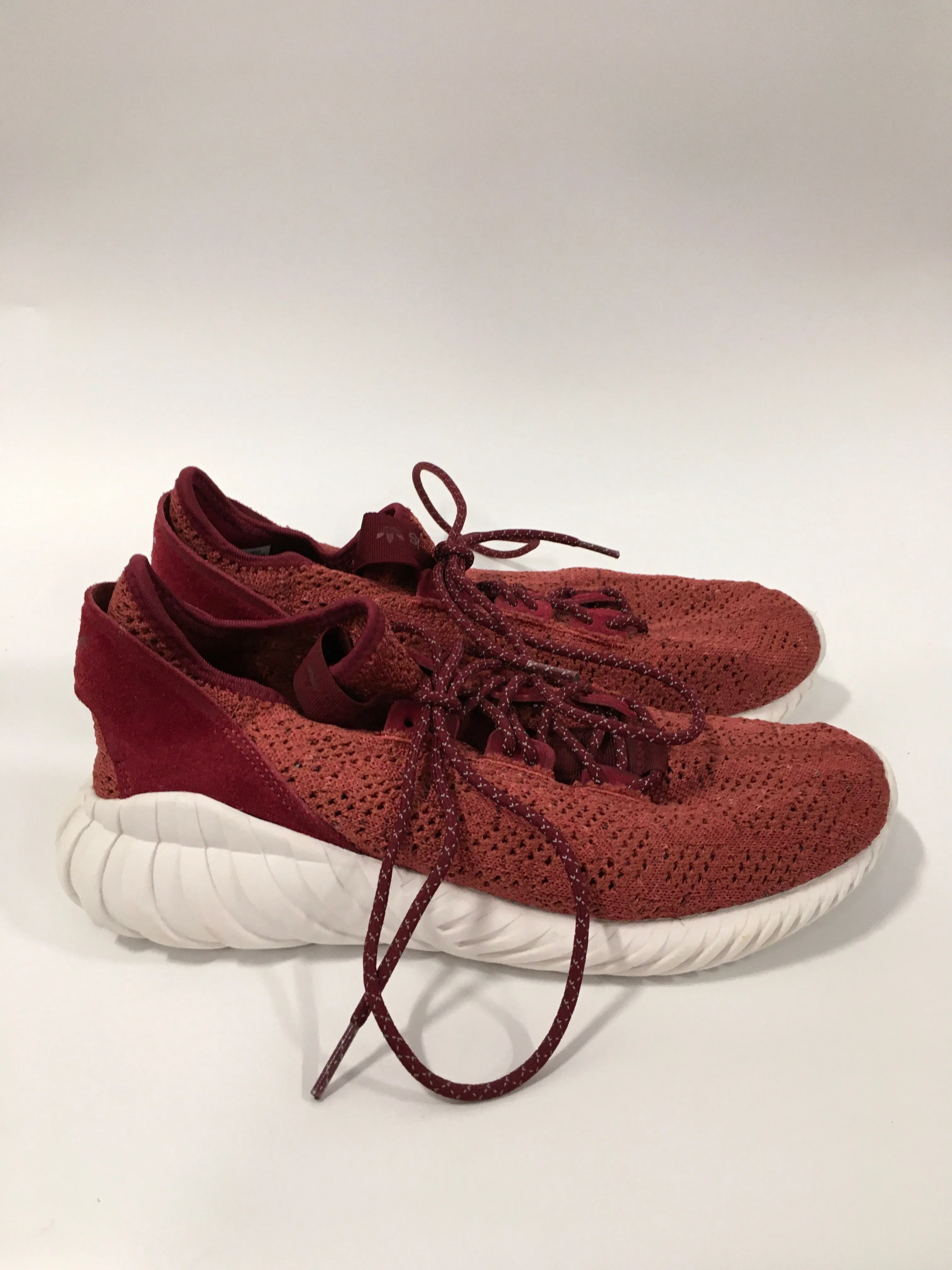 Red Shoes Athletic Adidas, Size 8 adidas
