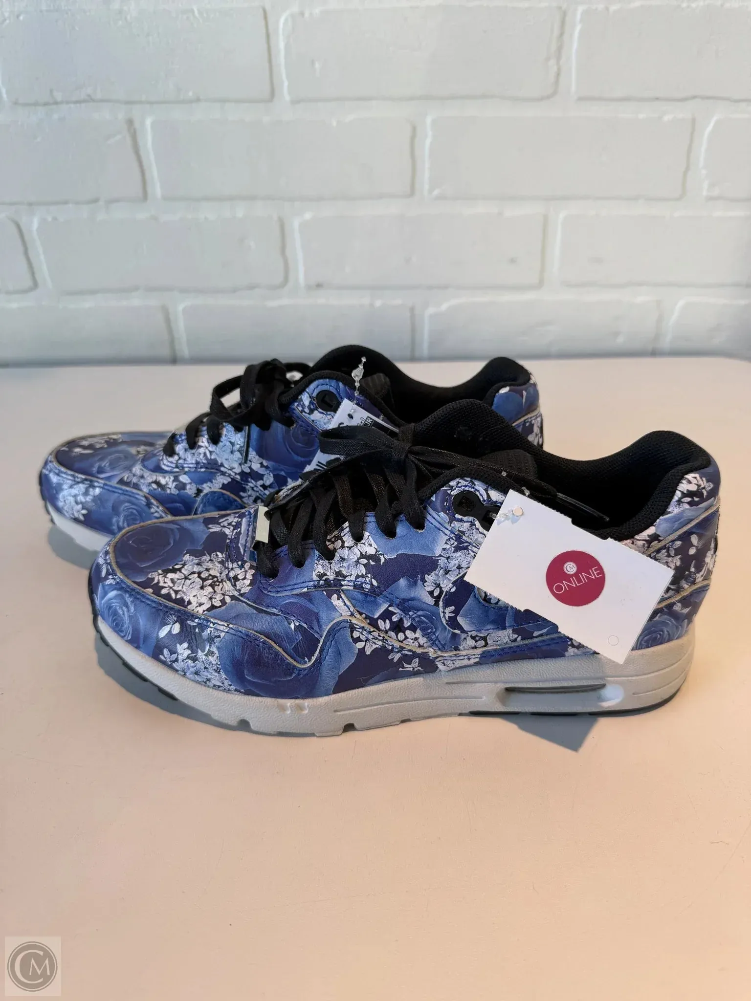 Shoes Athletic By Nike In Blue & White, Size: 6 nike