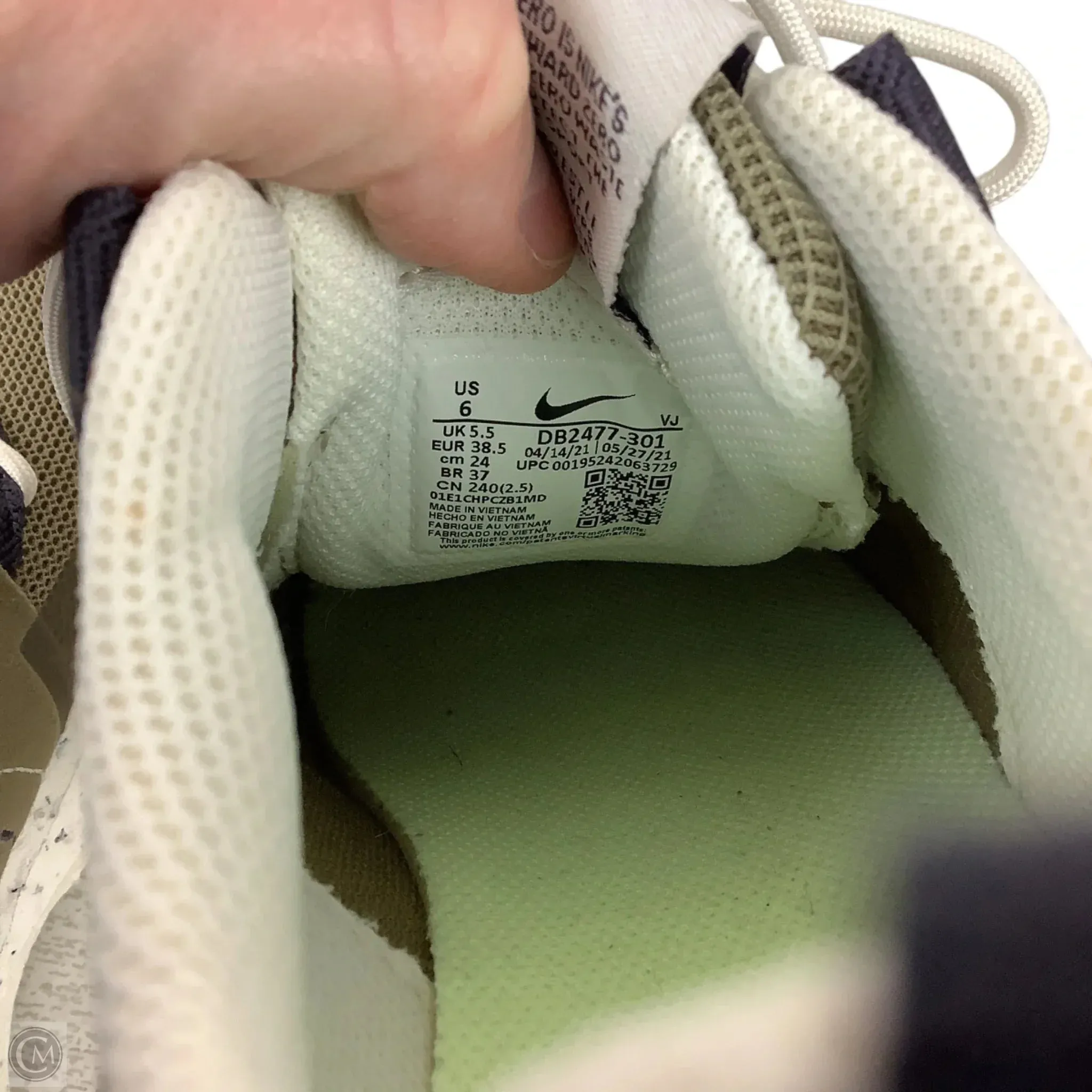 Shoes Athletic By Nike In Green, Size: 6 nike