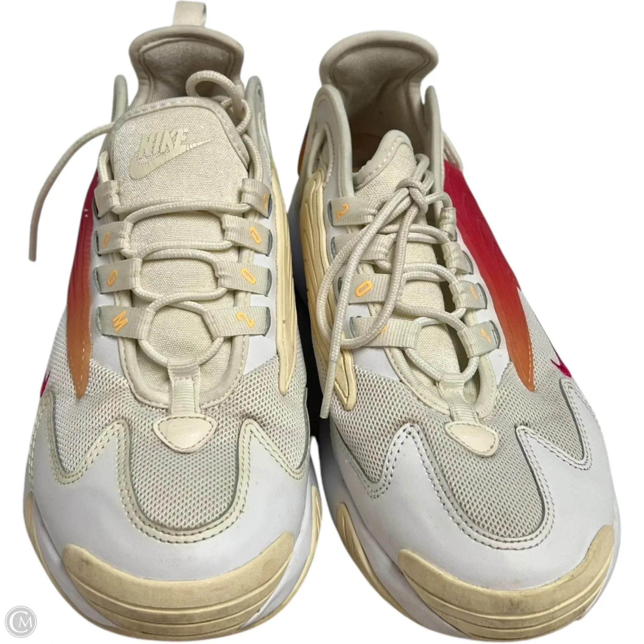 Shoes Athletic By Nike In White & Yellow, Size: 8 nike