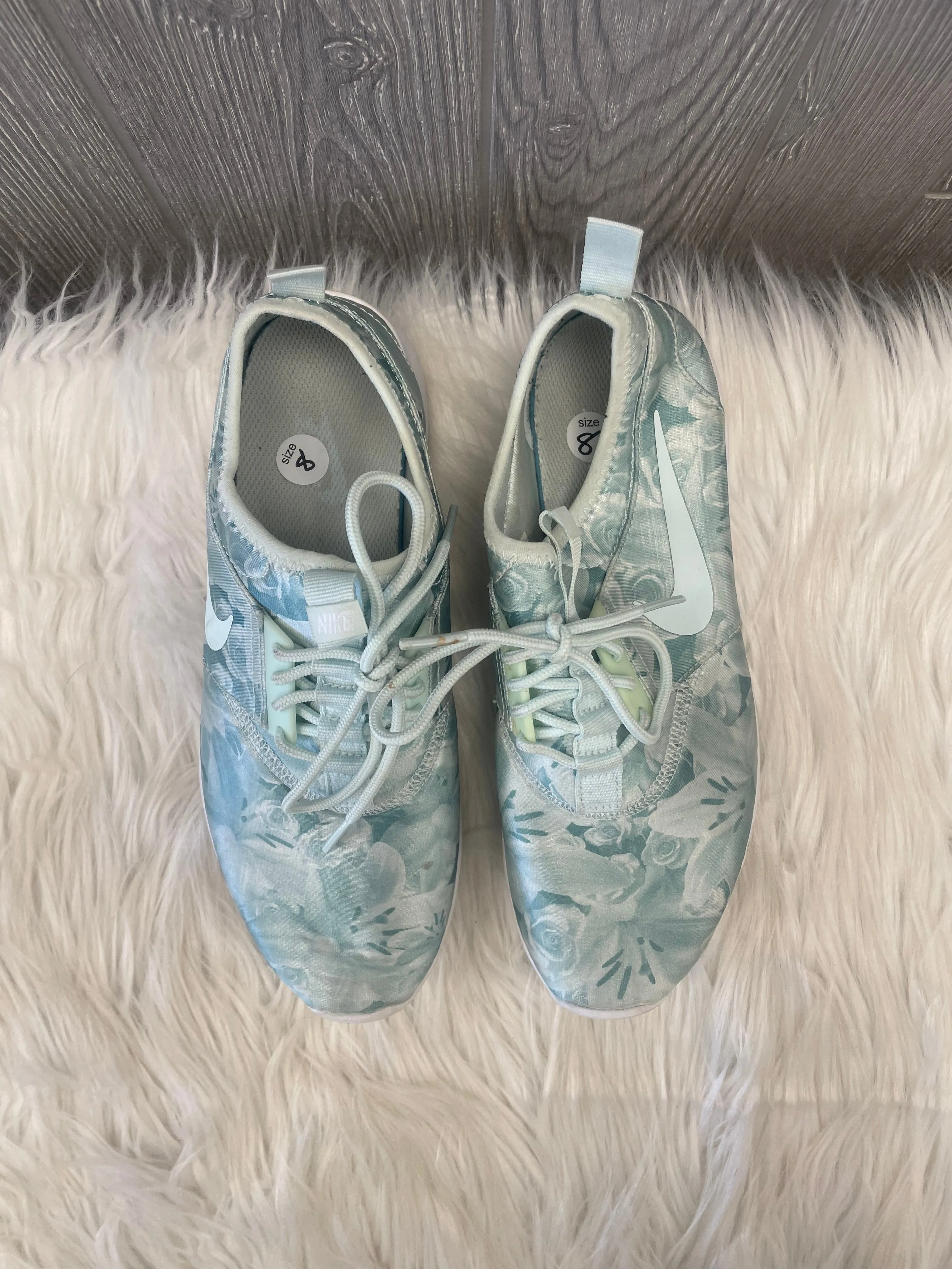 Shoes Athletic By Nike  Size: 8 nike