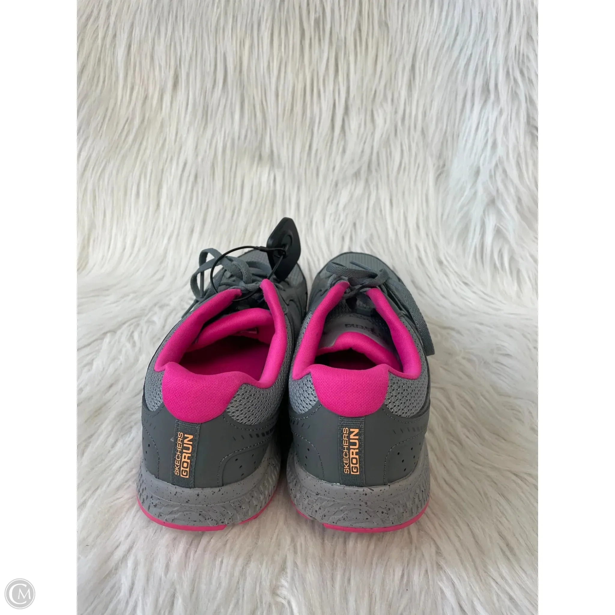 Shoes Athletic By Skechers In Grey & Pink, Size: 9.5 skechers