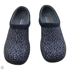 Shoes Flats By Merrell In Black & Grey, Size: 8.5