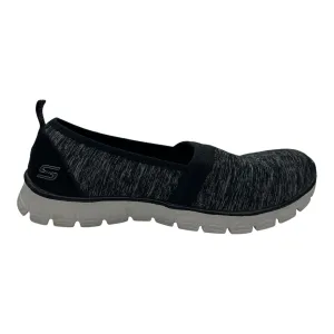 Shoes Flats By Skechers In Grey, Size:9 skechers