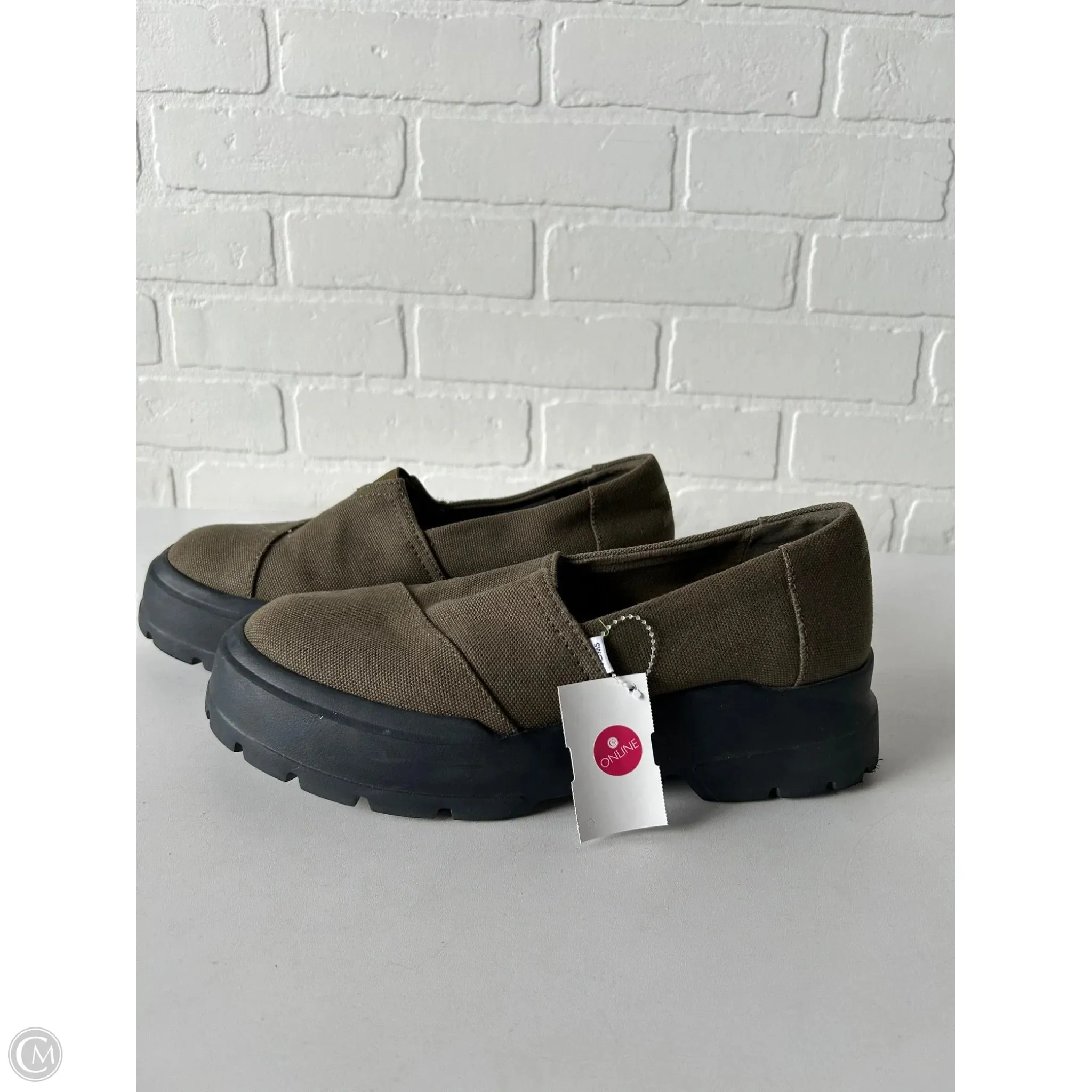 Shoes Flats By Toms In Black & Green, Size: 9 toms