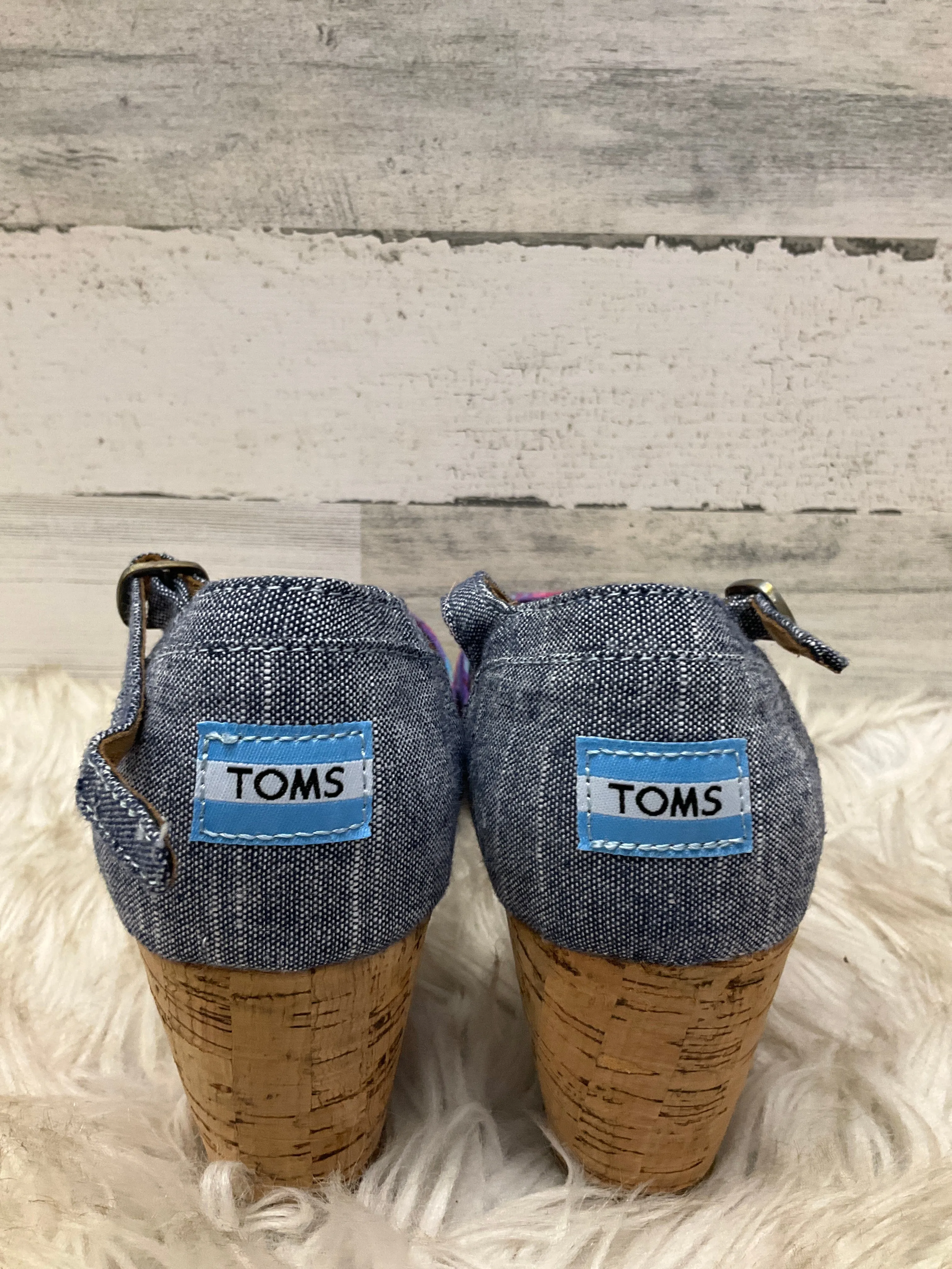 Shoes Heels Espadrille Wedge By Toms  Size: 9 toms