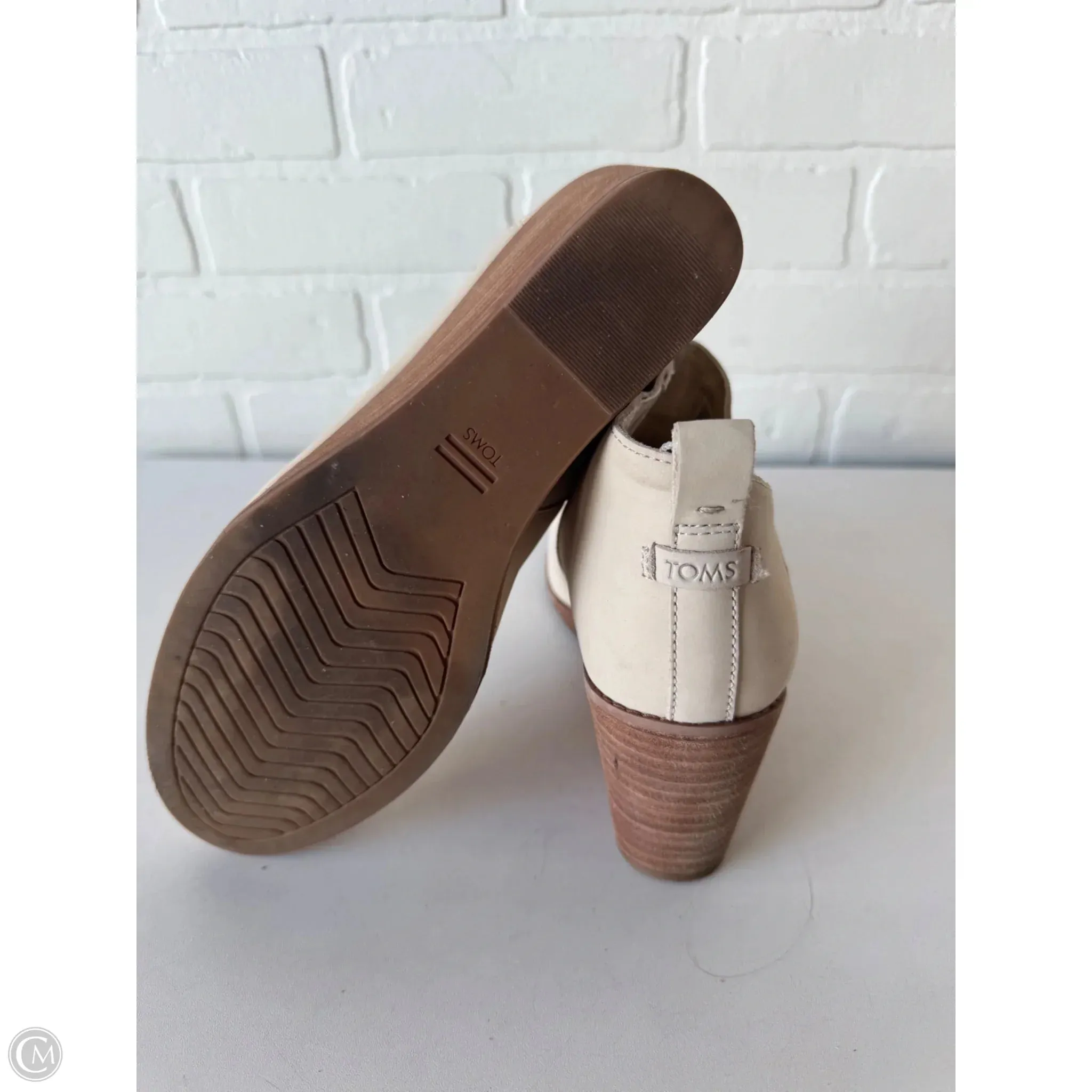 Shoes Heels Wedge By Toms In Cream, Size: 8.5 toms
