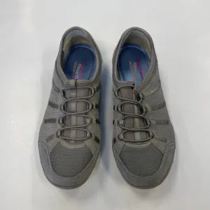 Shoes Sneakers By Skechers In Brown & Grey, Size: 10 skechers