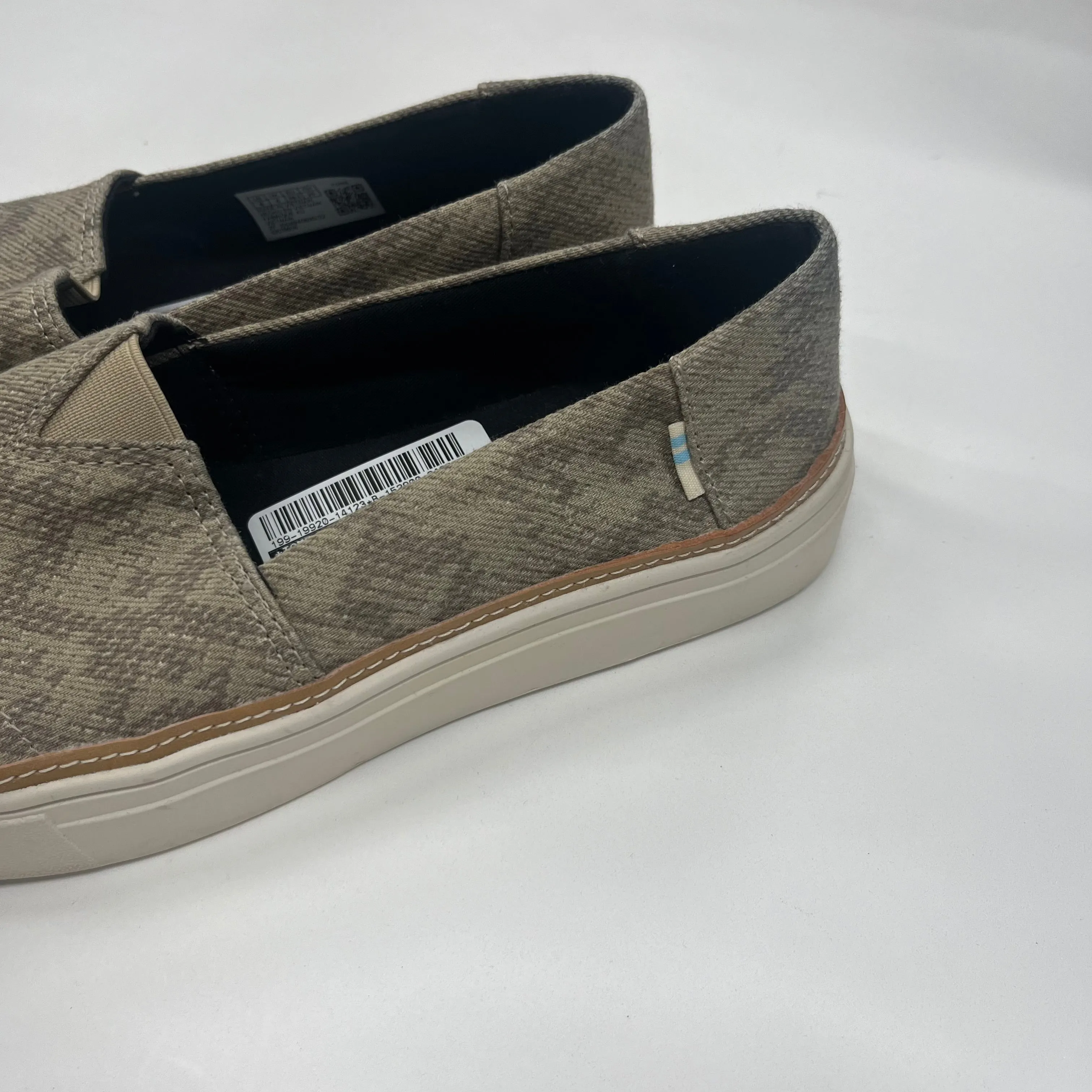 Tan Shoes Flats Loafer Oxford Toms, Size 8 toms