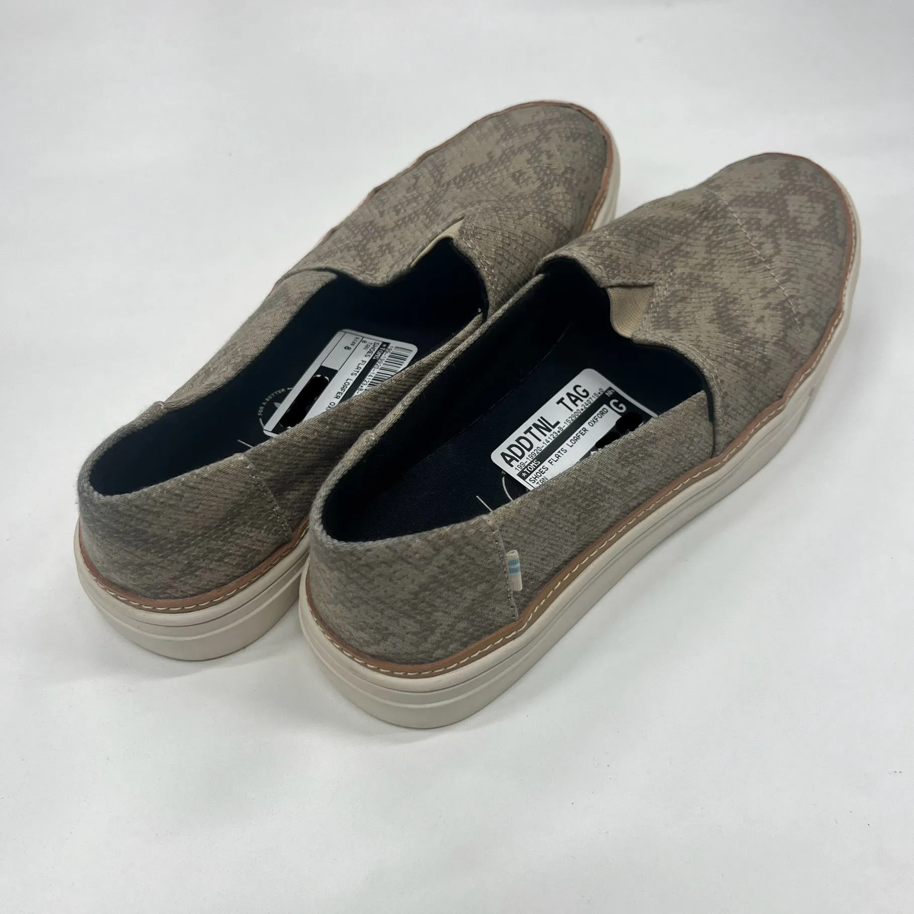 Tan Shoes Flats Loafer Oxford Toms, Size 8 toms