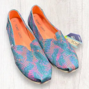 Tropical Print Shoes Flats Toms, Size 8 toms