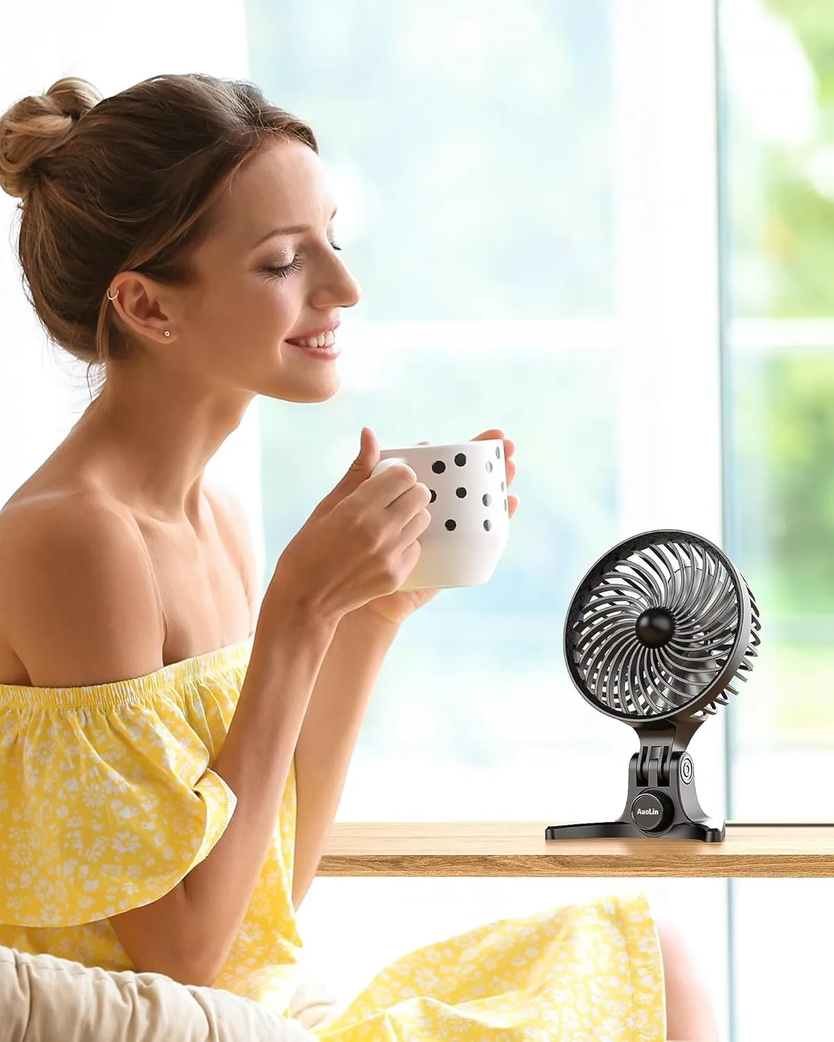 USB Desk Fan, Small Fans with CVT Variable Speeds, Strong Cooling Airflow, Quiet Portable, Desktop Mini Personal Table Fan for Room, Home, Office, Bedroom, Black