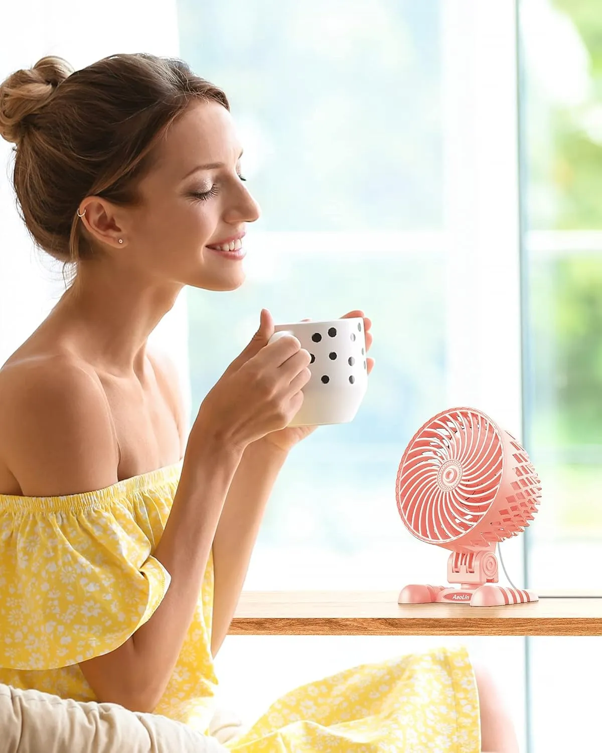 USB Desktop Small Fan, Stepless Speed Adjustment with Multiple Speed Levels, Portable Plug-in Personal Mini Fan,Quiet Powerful Airflow,Suitable for Office Home Dormitory Bedroom, 4.9 Feet Long Cable