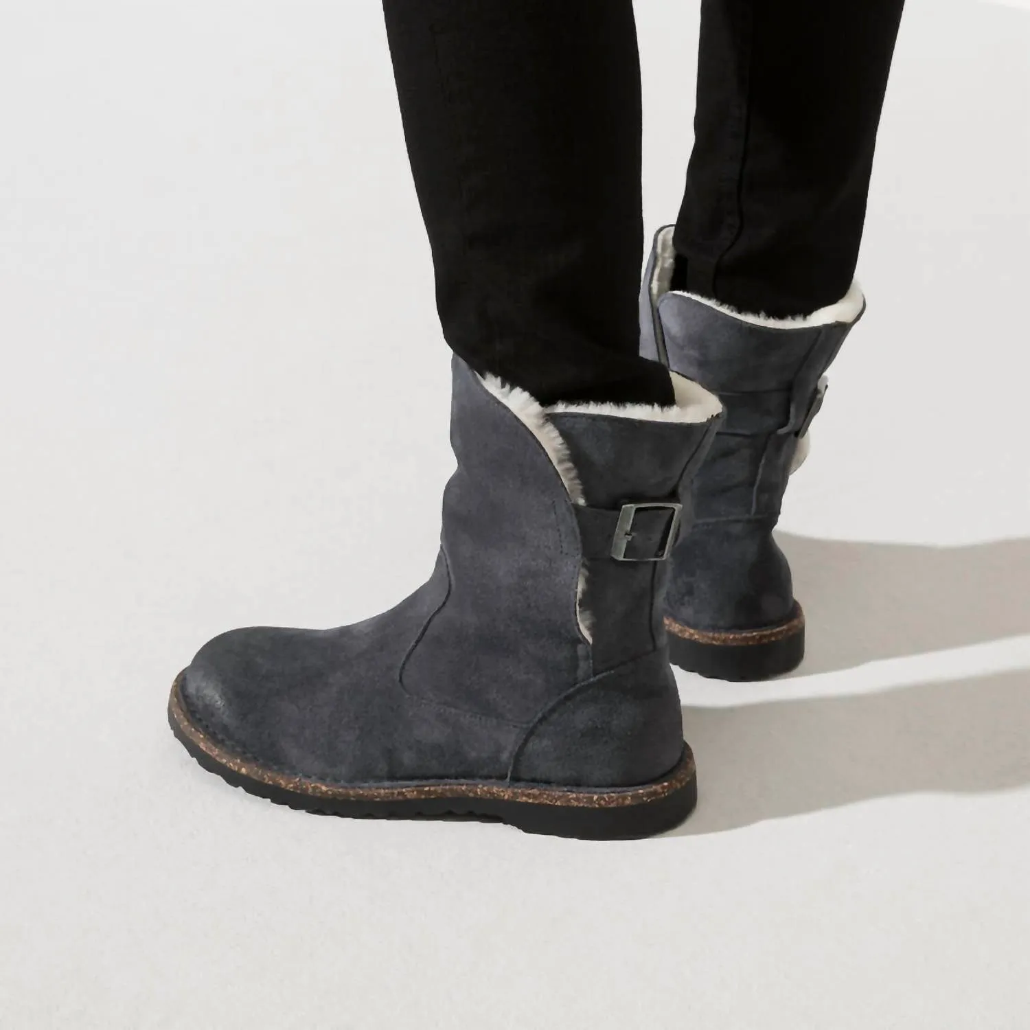 Women's Uppsala Shearling Boot - Wide In Graphite