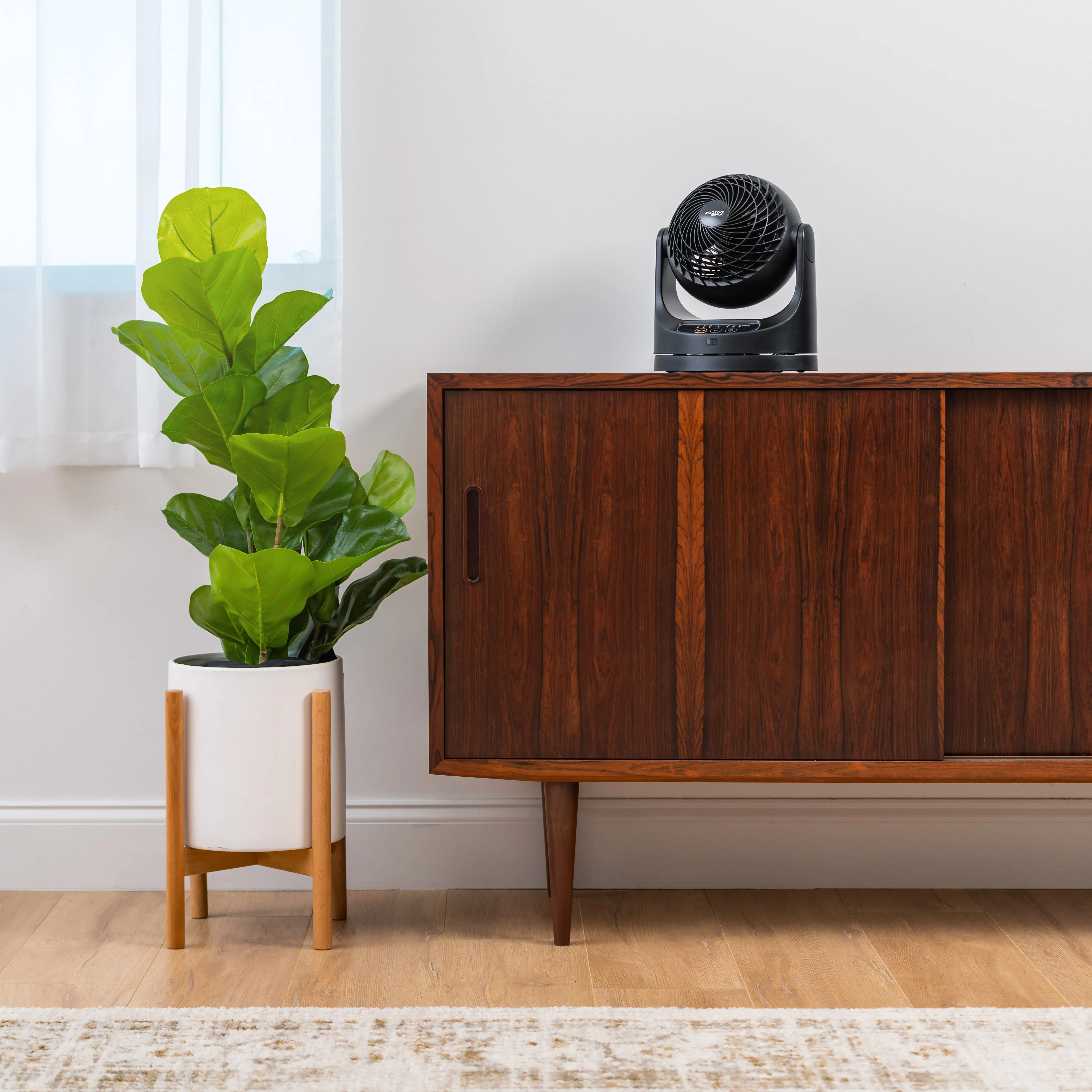 WOOZOO HE15R - Oscillating with Remote